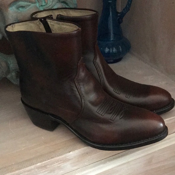 durango ankle boots